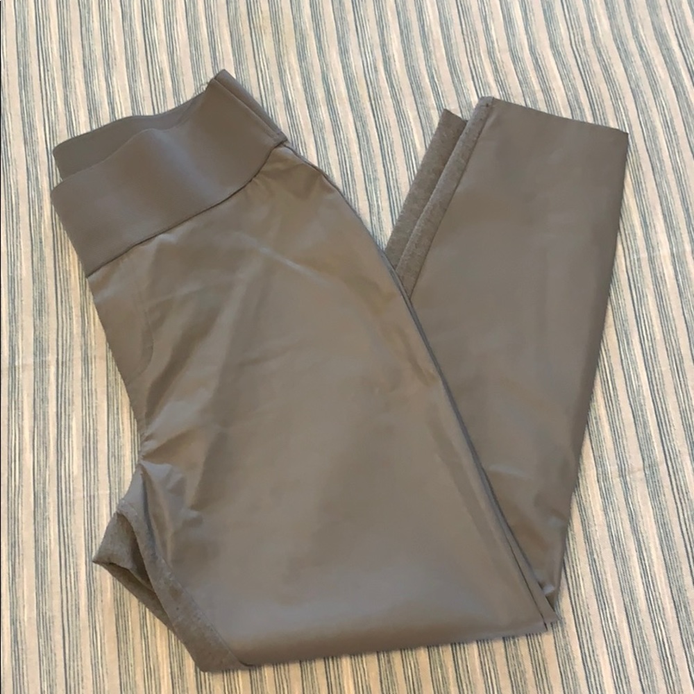 DG2 Gray faux leather leggings